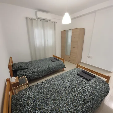 130 Square Meters Of Urban Bliss 度假居 尼科西亚