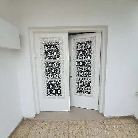 Semesterbostad 130 Square Meters Of Urban Bliss Nicosia